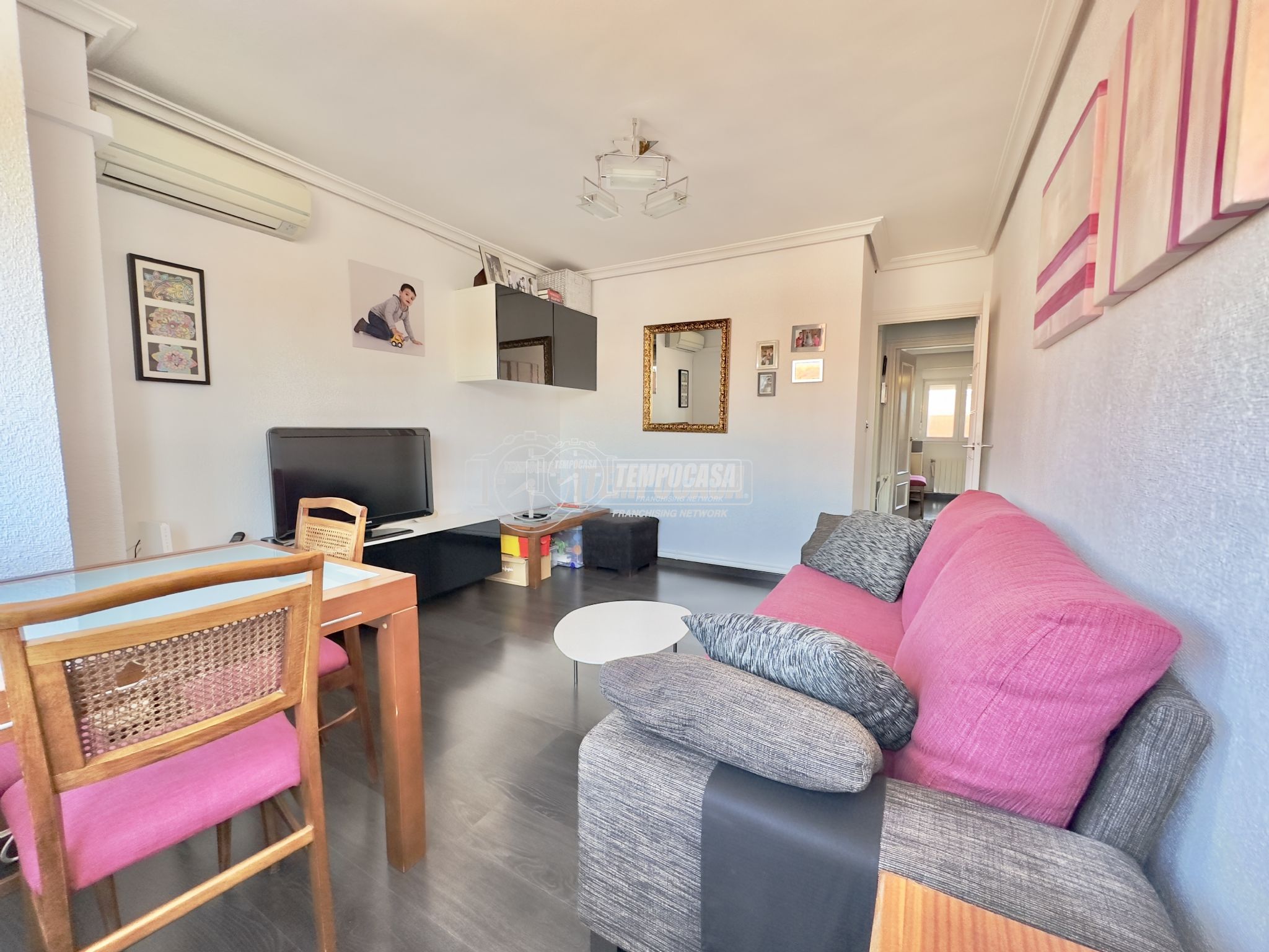 Tres habitaciones en Venta a Madrid