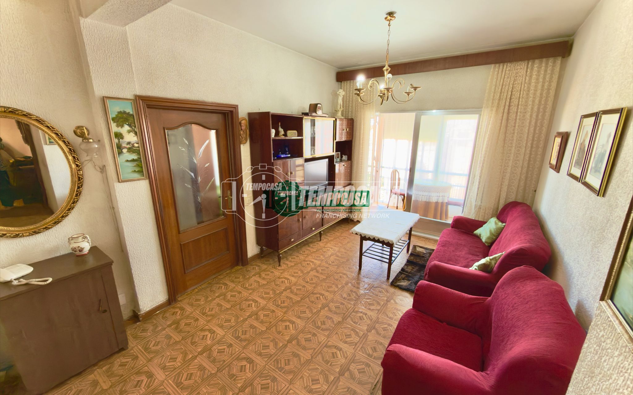 Tres habitaciones en Venta a Madrid