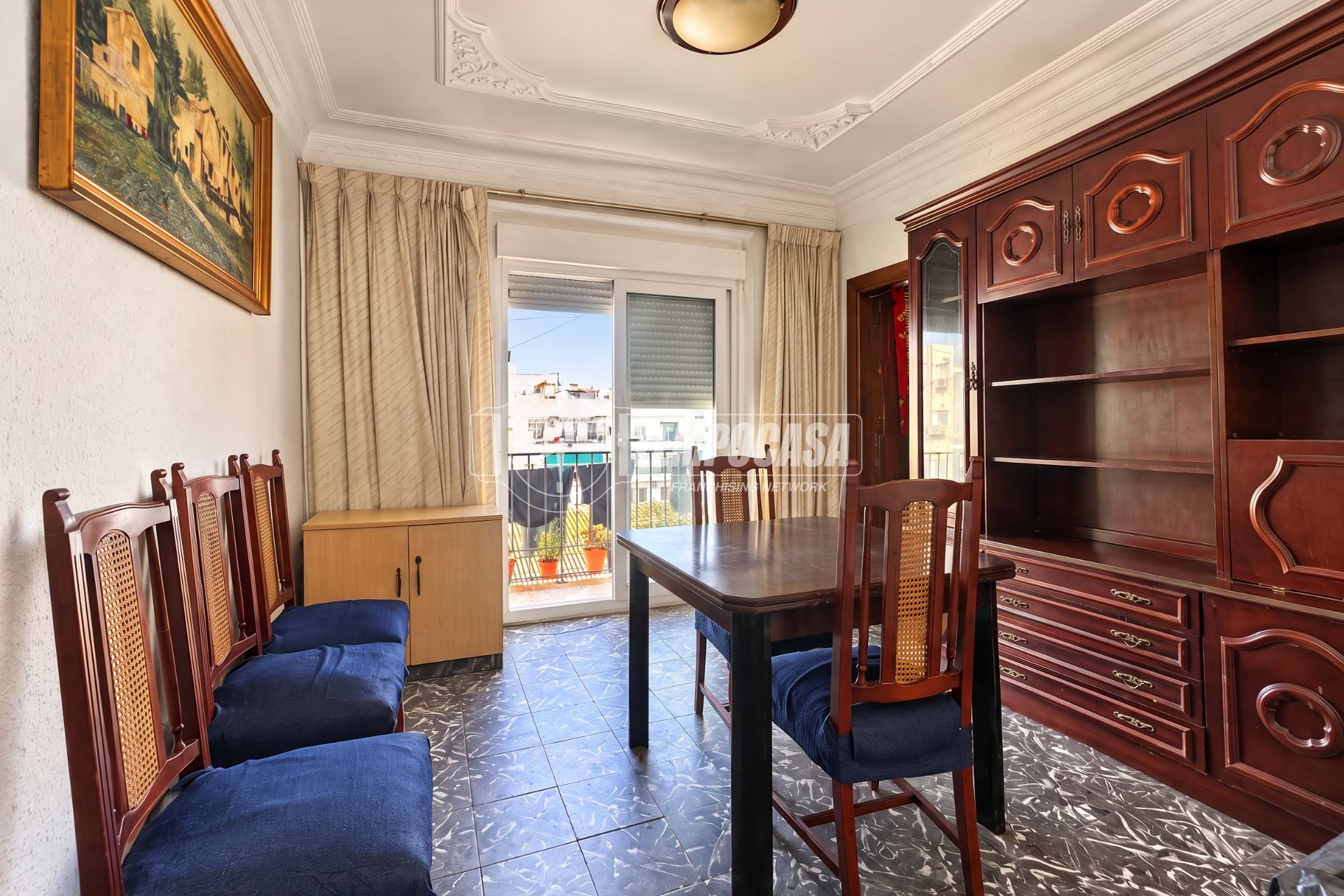 Tres habitaciones en Venta a València